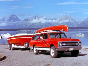 Chevrolet K10 Suburban